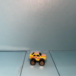 ⭐️ Road Champs Color Change -  BMW 4x4 1987